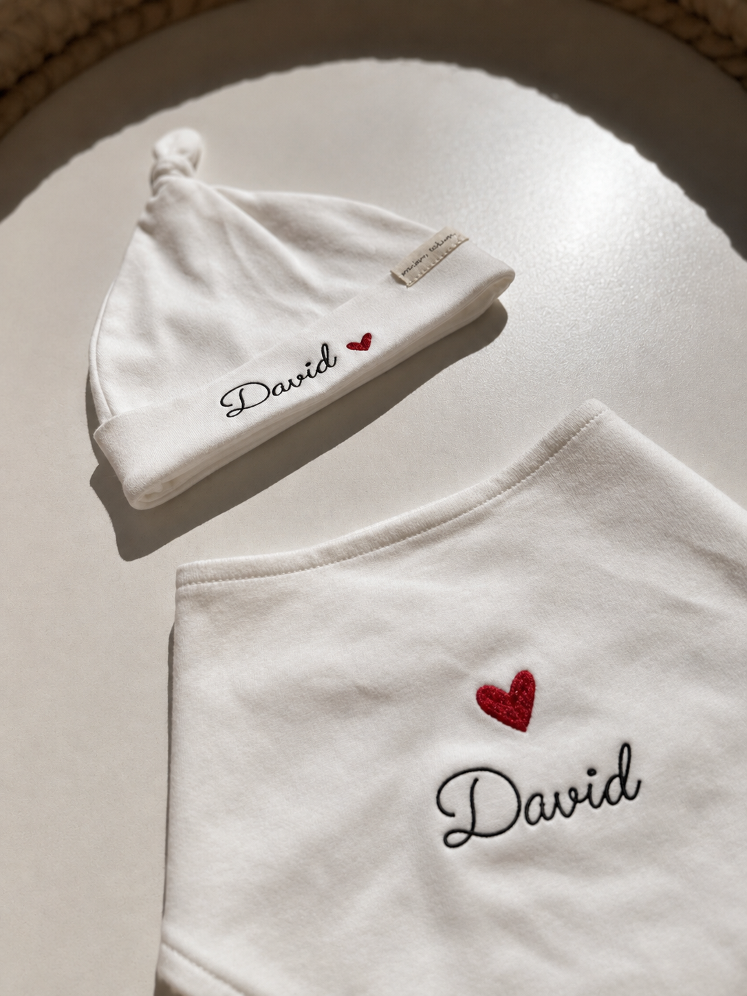 Bonnet & bavoir bébé en interlock de coton