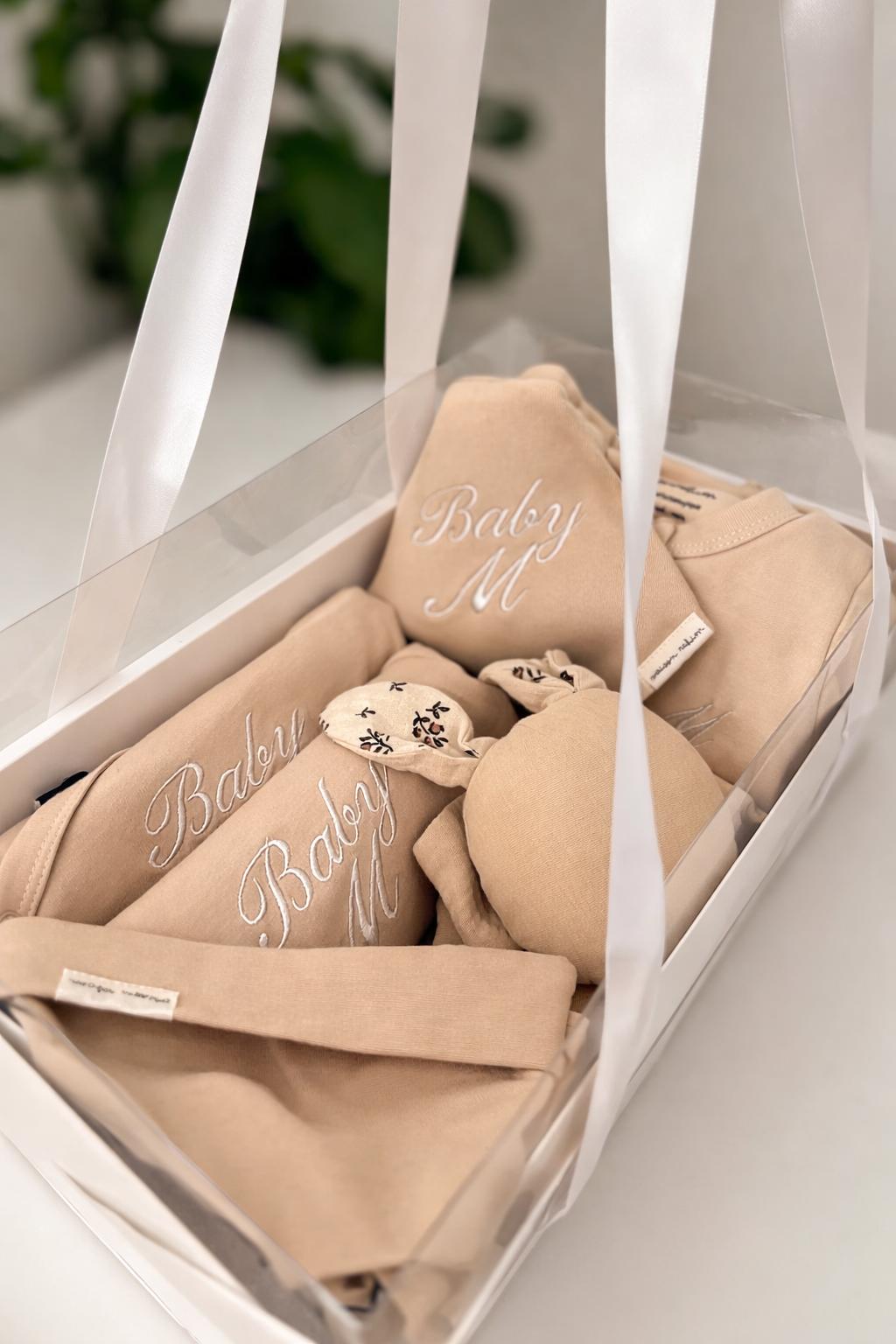 Coffret Les essentiels de bébé - 8 pièces