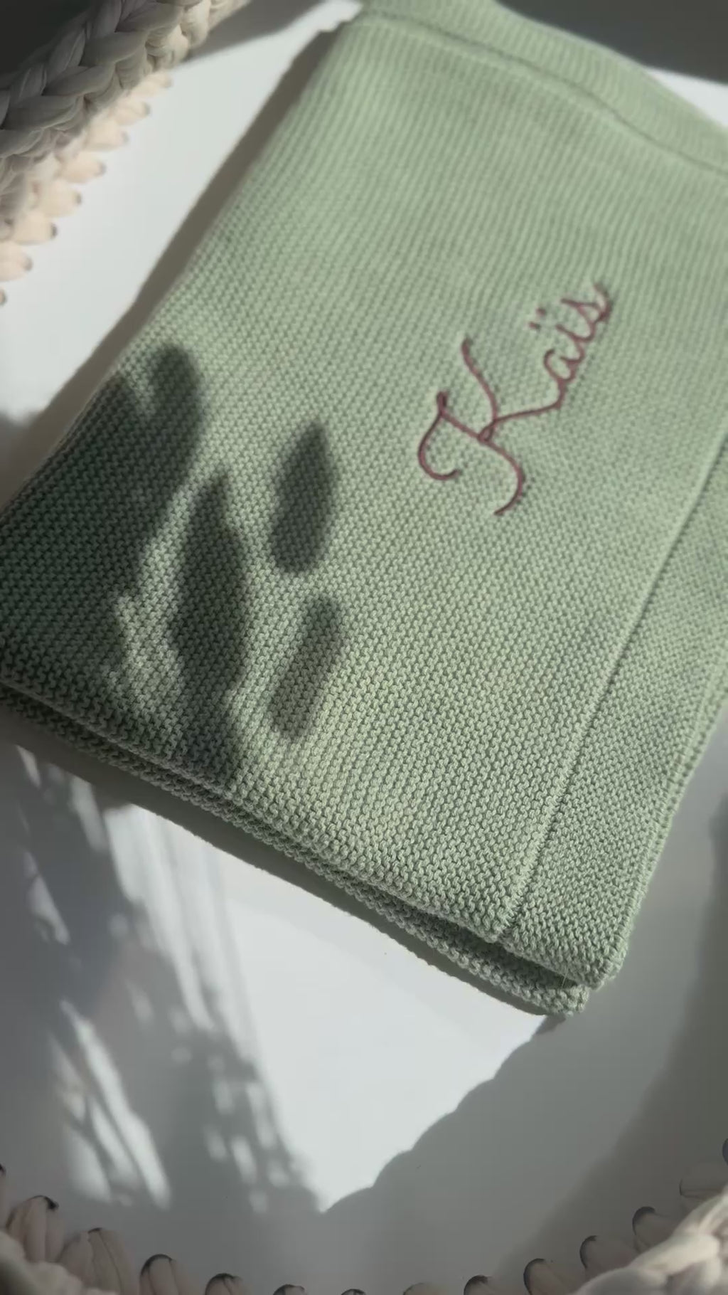 Couverture enfant en tricot